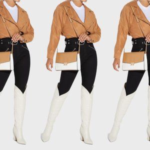 ❌️SOLD❌️NWOT-Faux Leather Boots Off White